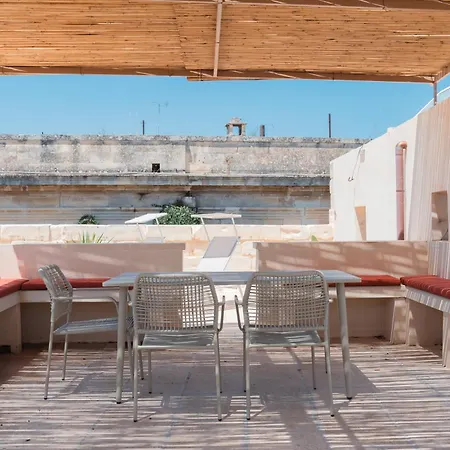 Lotus Full Kitchen & Balcony In Historic Centre * Lecce