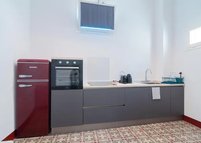 Lotus Full Kitchen & Balcony In Historic Centre アパート レッチェ