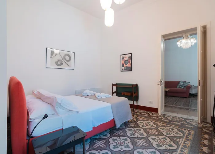 Lotus Full Kitchen & Balcony In Historic Centre